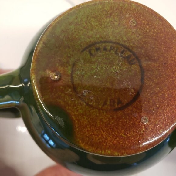 Set of 2 Glazed Green Exterior Yellow Interior mini small tea coffee mu… - Picture 8 of 9